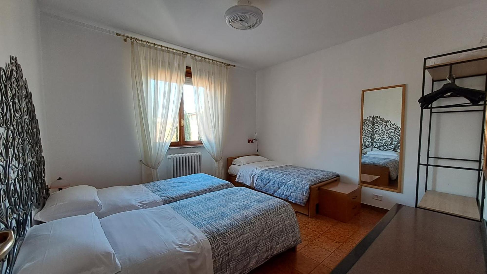 Colleoni'S Lodge Casa Vacanze Con 2 Appartamenti Verdellino Rom bilde
