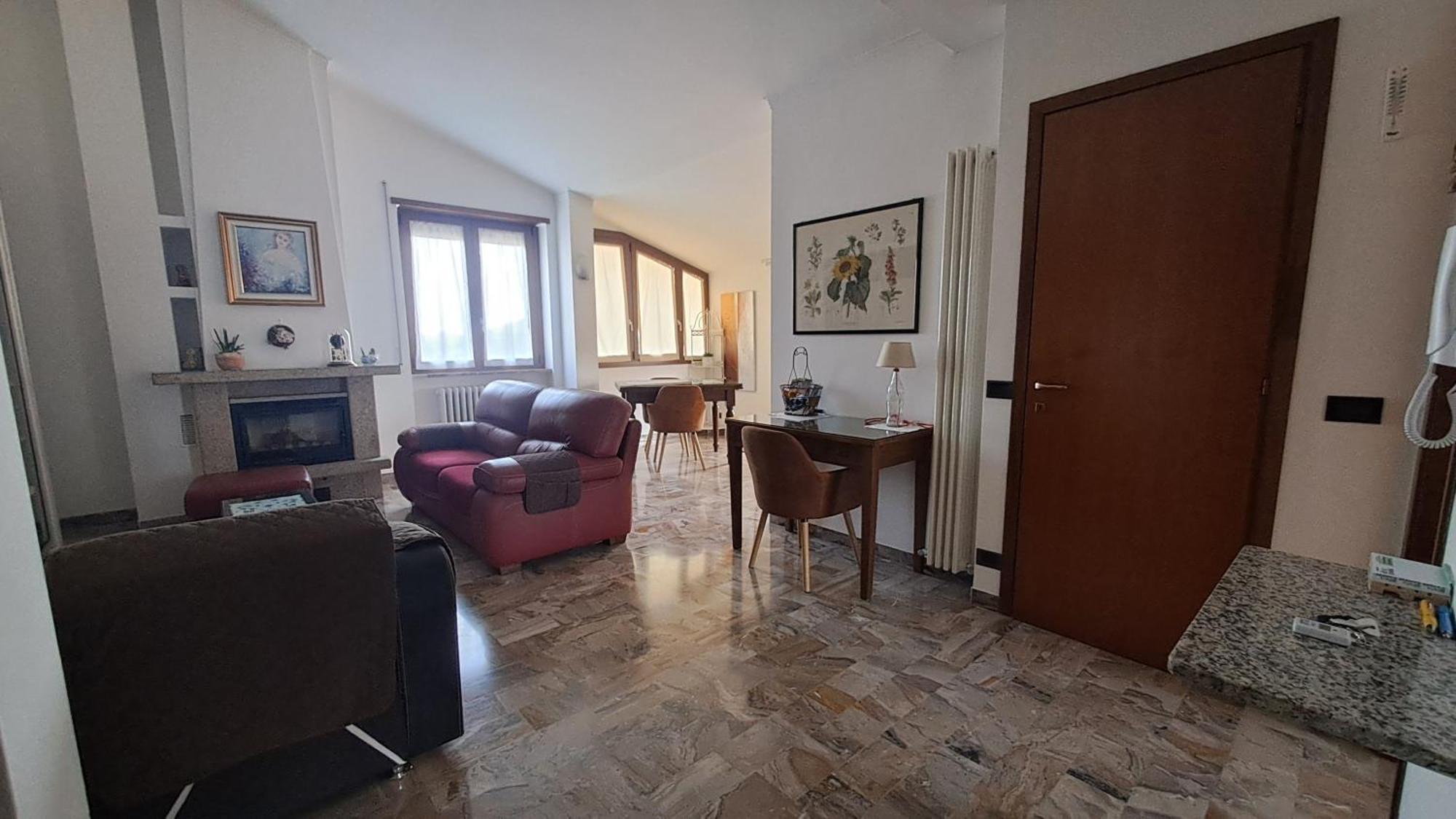 Colleoni'S Lodge Casa Vacanze Con 2 Appartamenti Verdellino Eksteriør bilde
