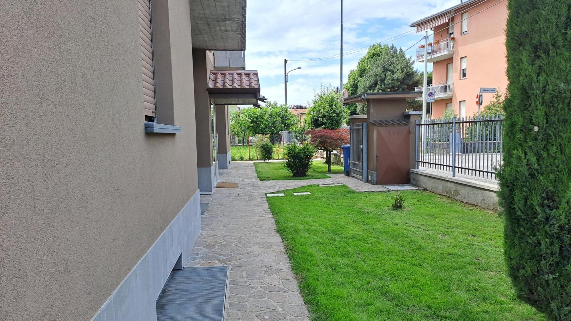 Colleoni'S Lodge Casa Vacanze Con 2 Appartamenti Verdellino Eksteriør bilde