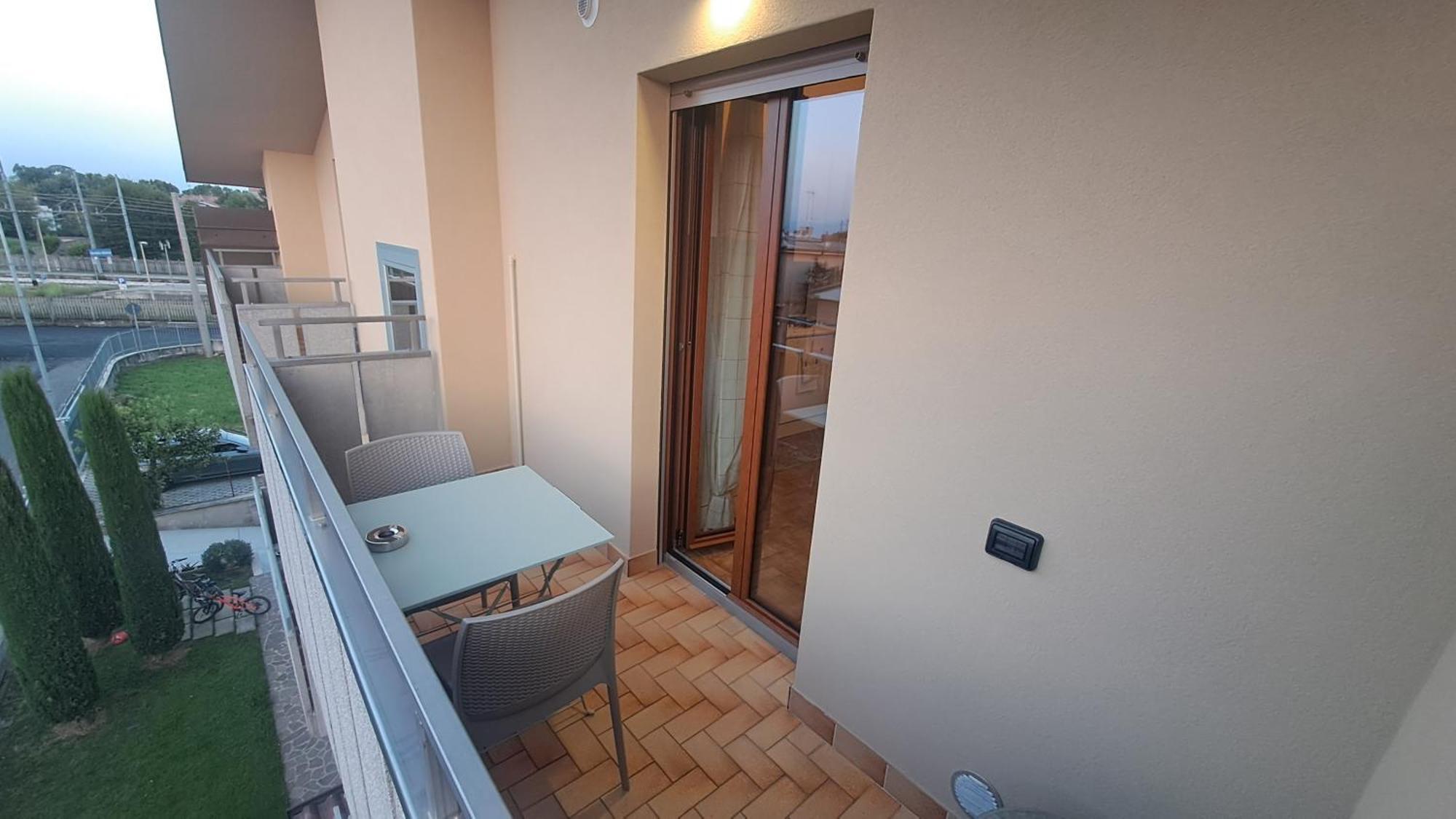 Colleoni'S Lodge Casa Vacanze Con 2 Appartamenti Verdellino Eksteriør bilde